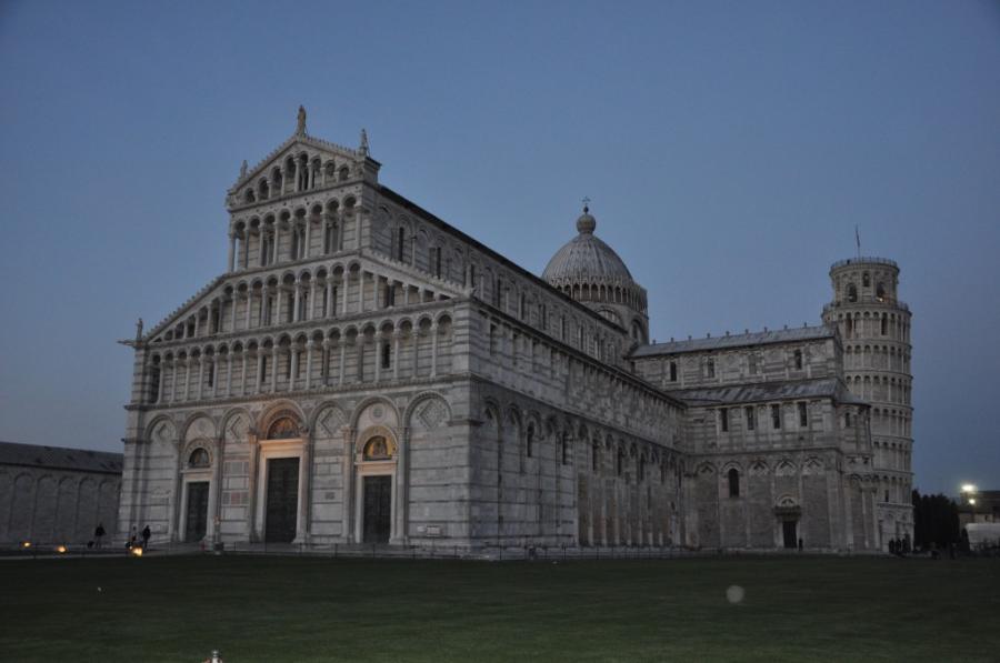 Plan to be in Pisa in the evening, when the crowds are gone—even around the Leaning Tower!
