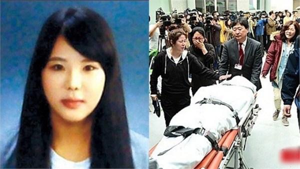 韩国沉船中唯一一名遇难的船员朴智英“比船长更像船长”，韩媒这样评价道。据韩国《中央日报》17日报道，韩国“岁月号”客船在16日早上沉没后，首位被确认身份的遇难者朴智英(22岁)为了救援乘客把救生衣让给学生，自己并没有穿救生衣。韩国海岸警卫队17日表示，已打捞起25具乘客的尸体，179人获救，271人失踪，船上的2名中国乘客也未找到。