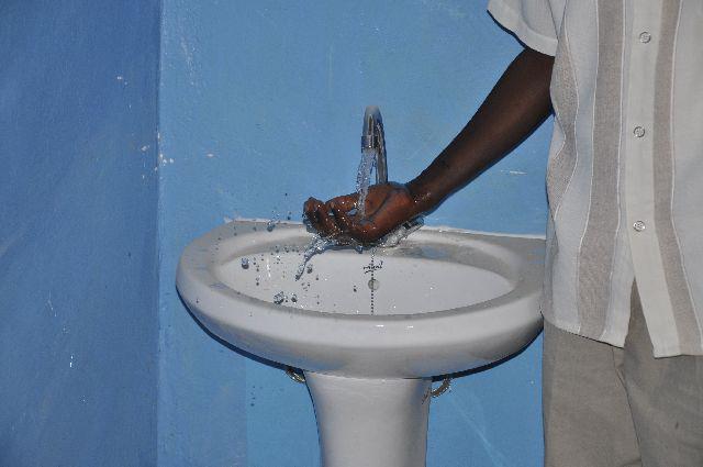 Newly installed tap in the medical facility. Photo: Łukasz Skoczylas