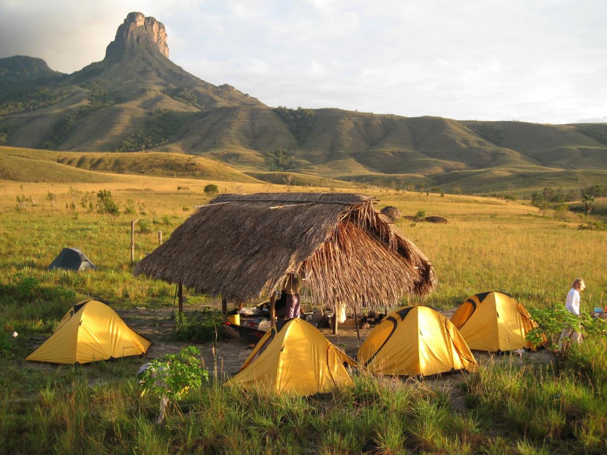 Campamento Turístico en el Parque Nacional Canaima