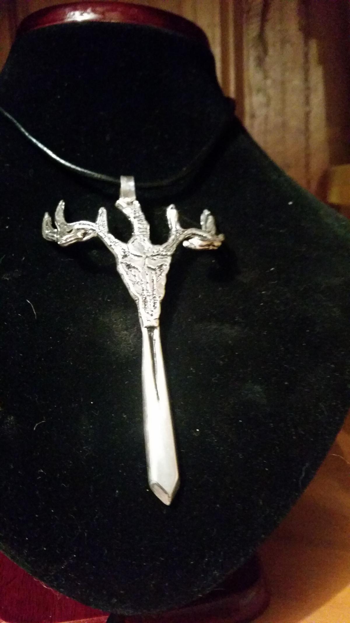 STAG SKULL MASTER BLADE