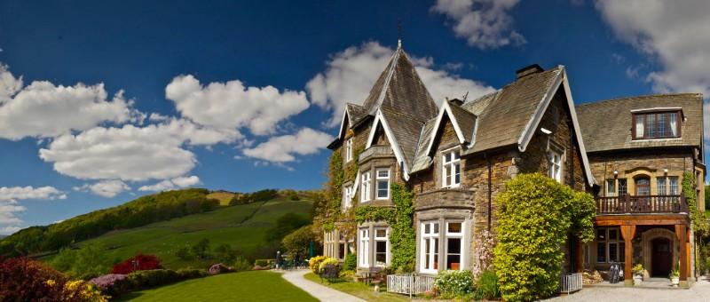 Windermere hotel in prestigious national top 100 restaurants list