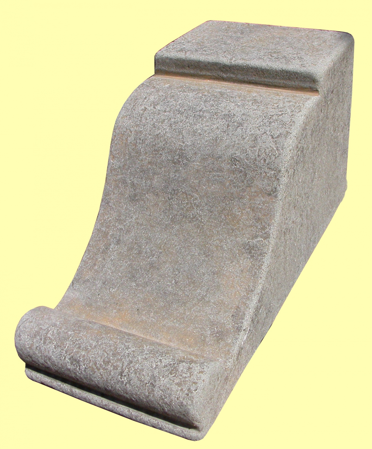 Mensola di pietra Macigno di Greve finitura fiammata e anticata 