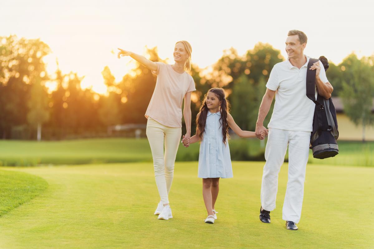 Golf Course Living