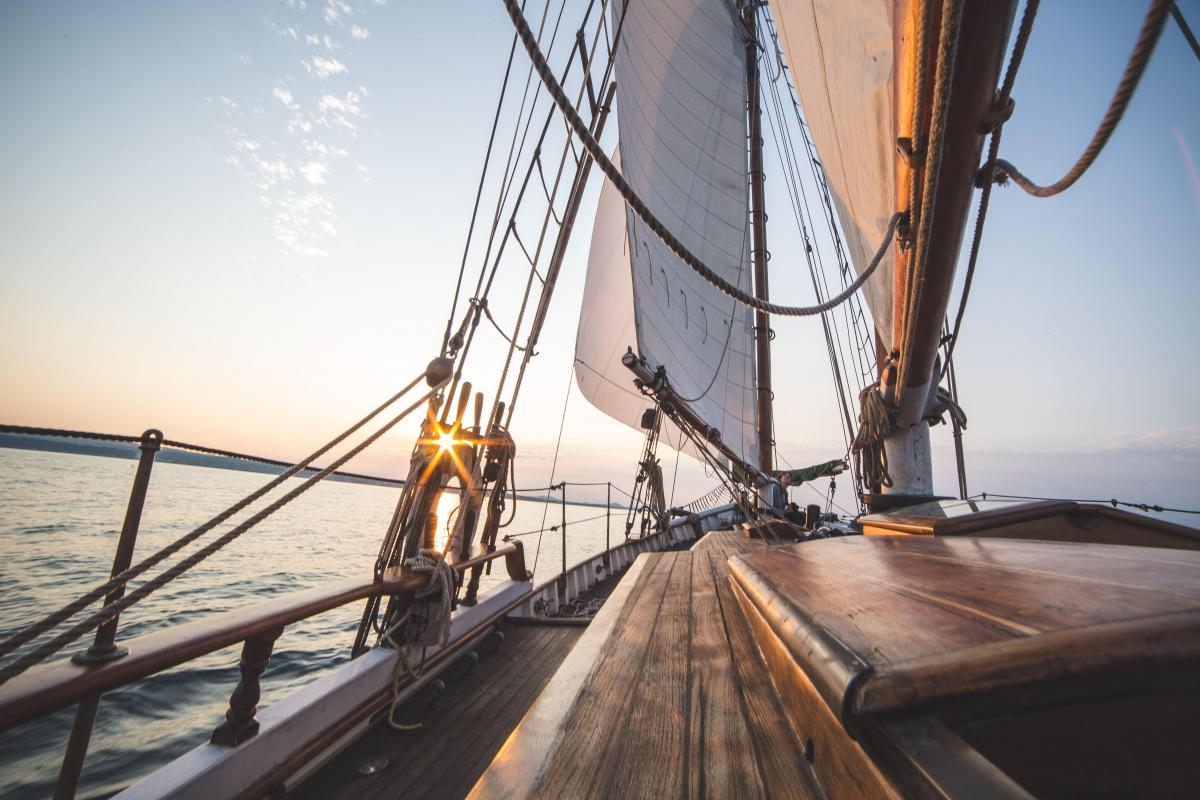 YACHTING AND SAILBOATS