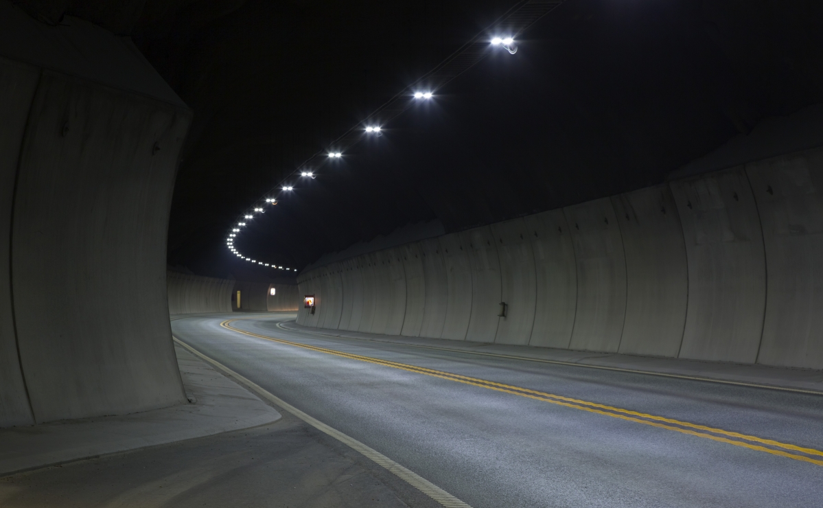 TLED_Skaun, E39 Brekktunnelen - tunnelbelysning - 20150818-586 (2)