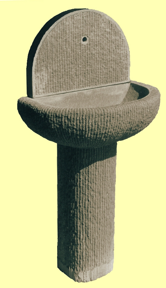 喷泉  con catino semicircolare Macigno di Greve石 精加工 subbiata