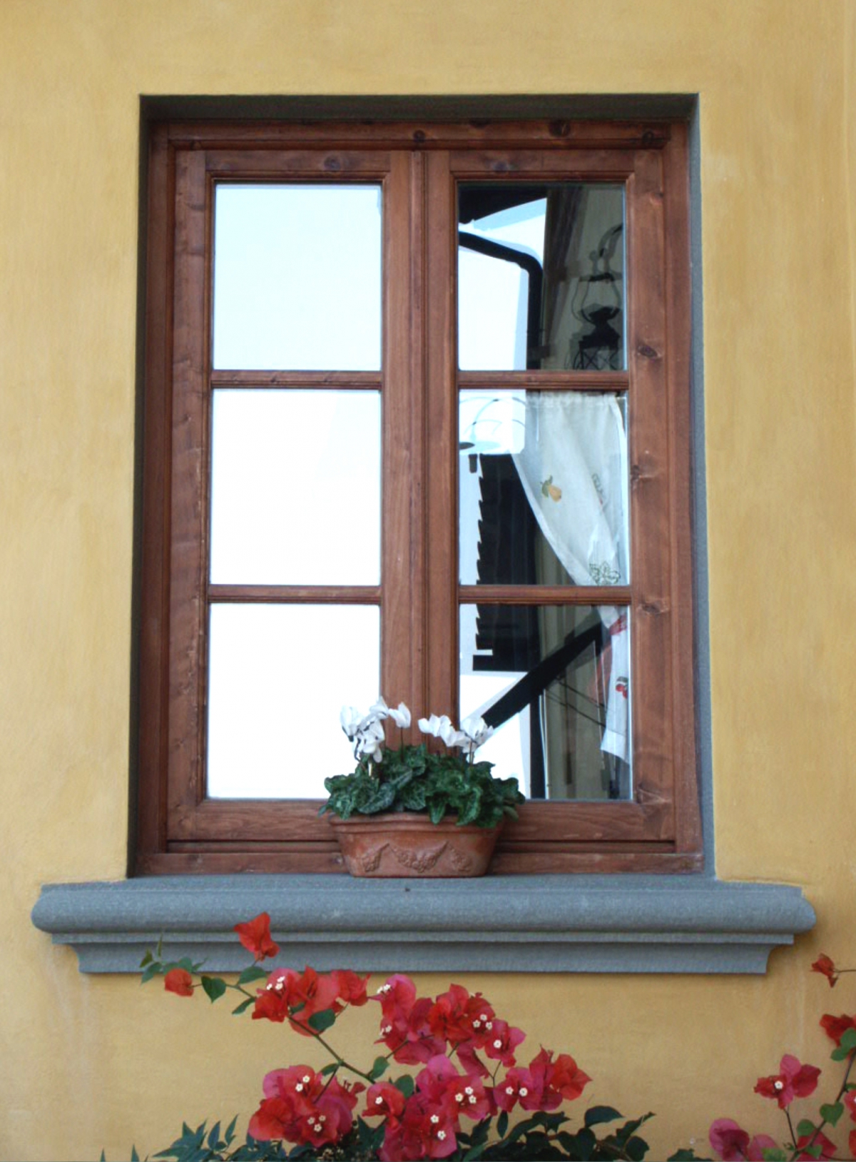 Window Sill of Pietra Macigno of Greve bastone listello e gola