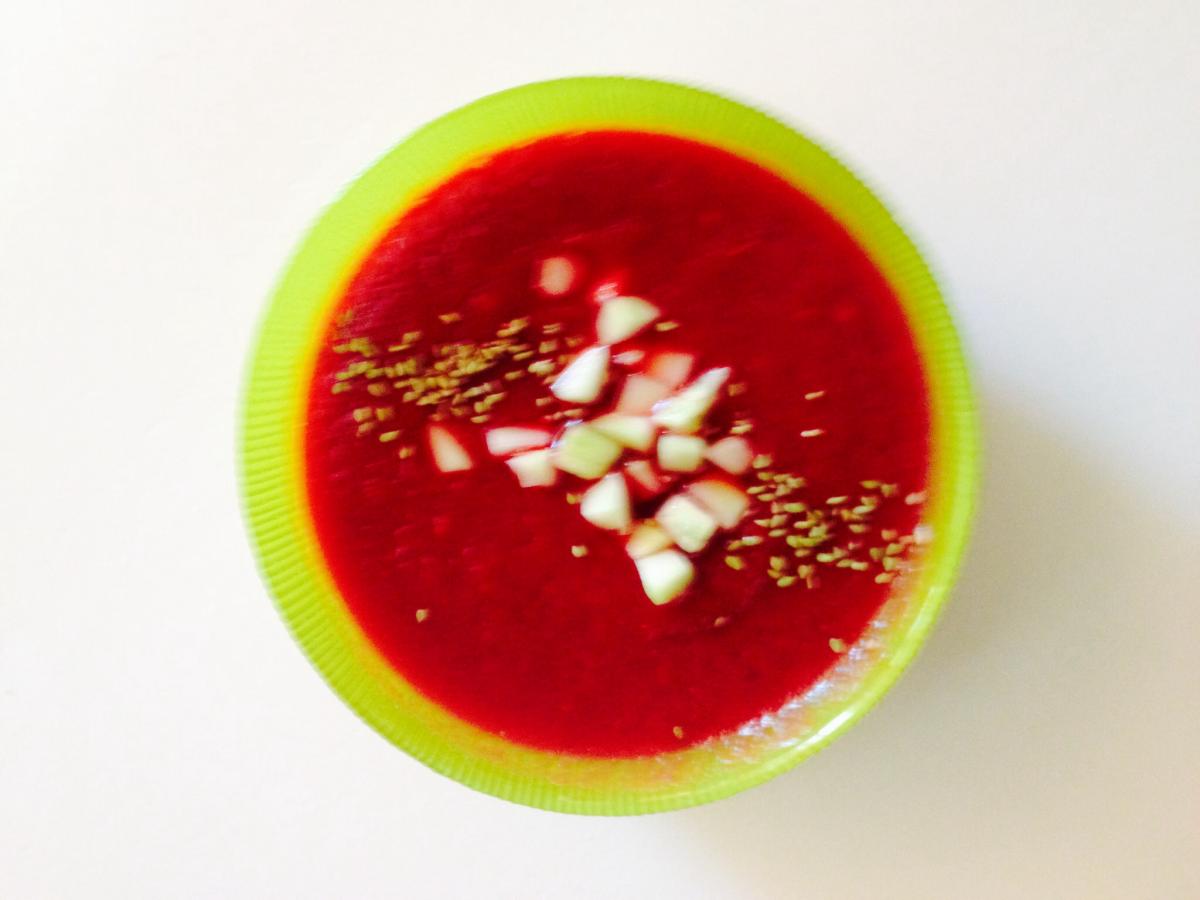 Raw beetroot spaghetti.