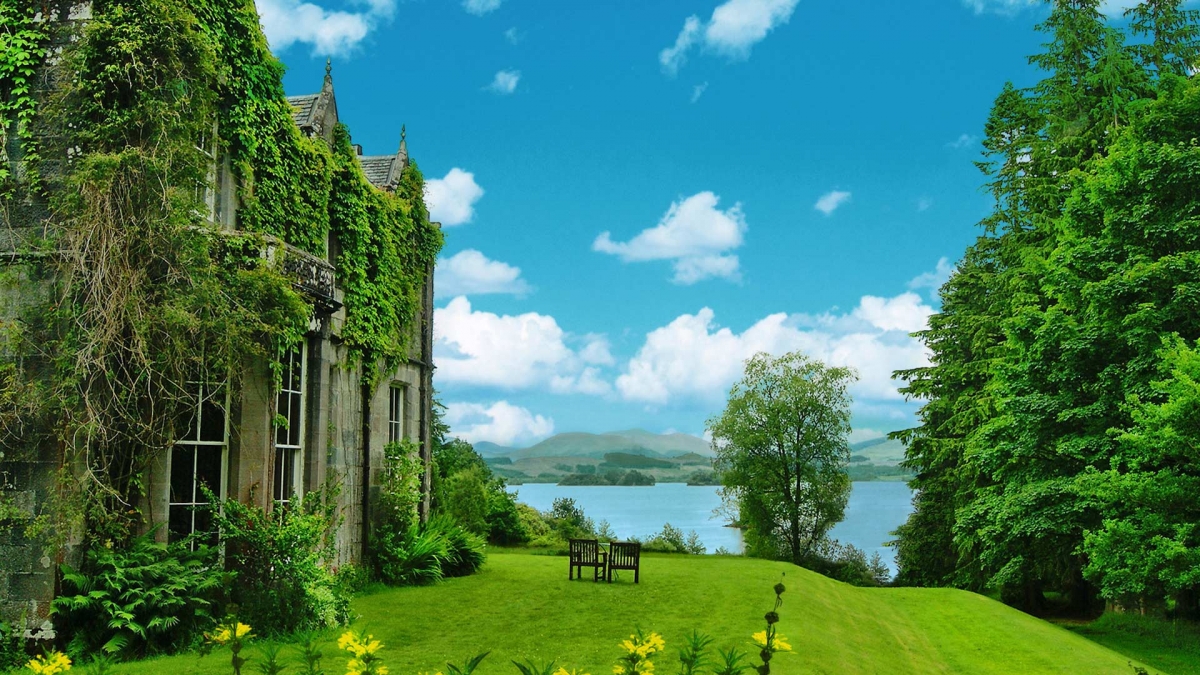 The beauty of Loch Awe, Ardanaiseig Hotel luxury hotel