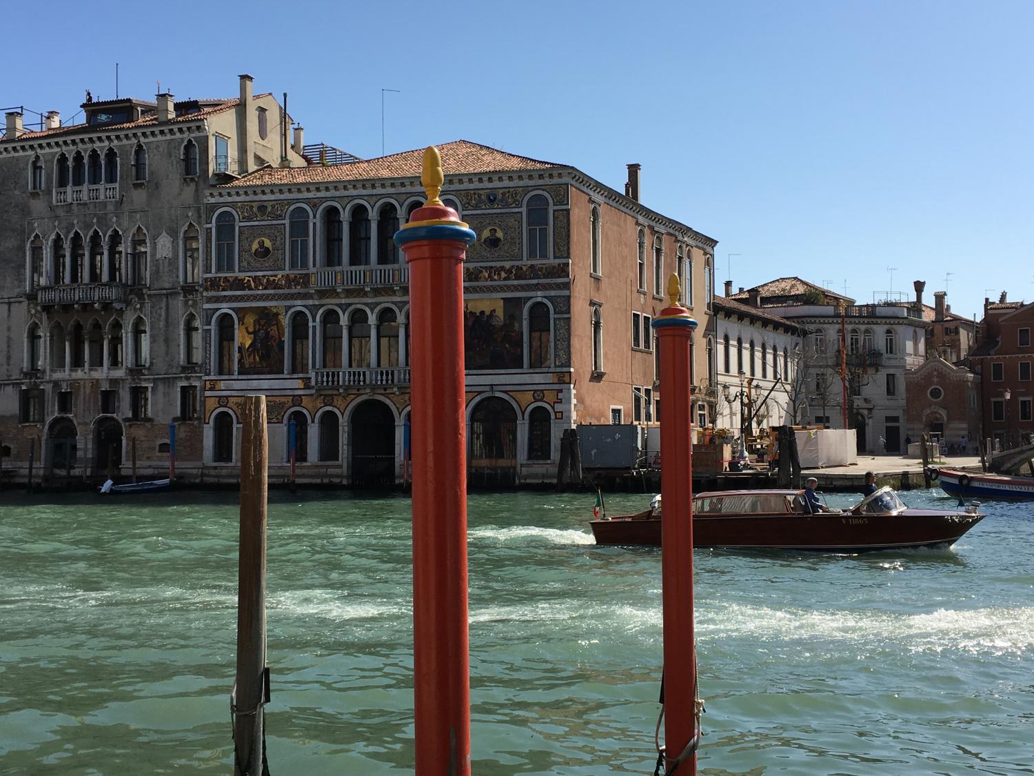 Taxi on the Grand Canal 